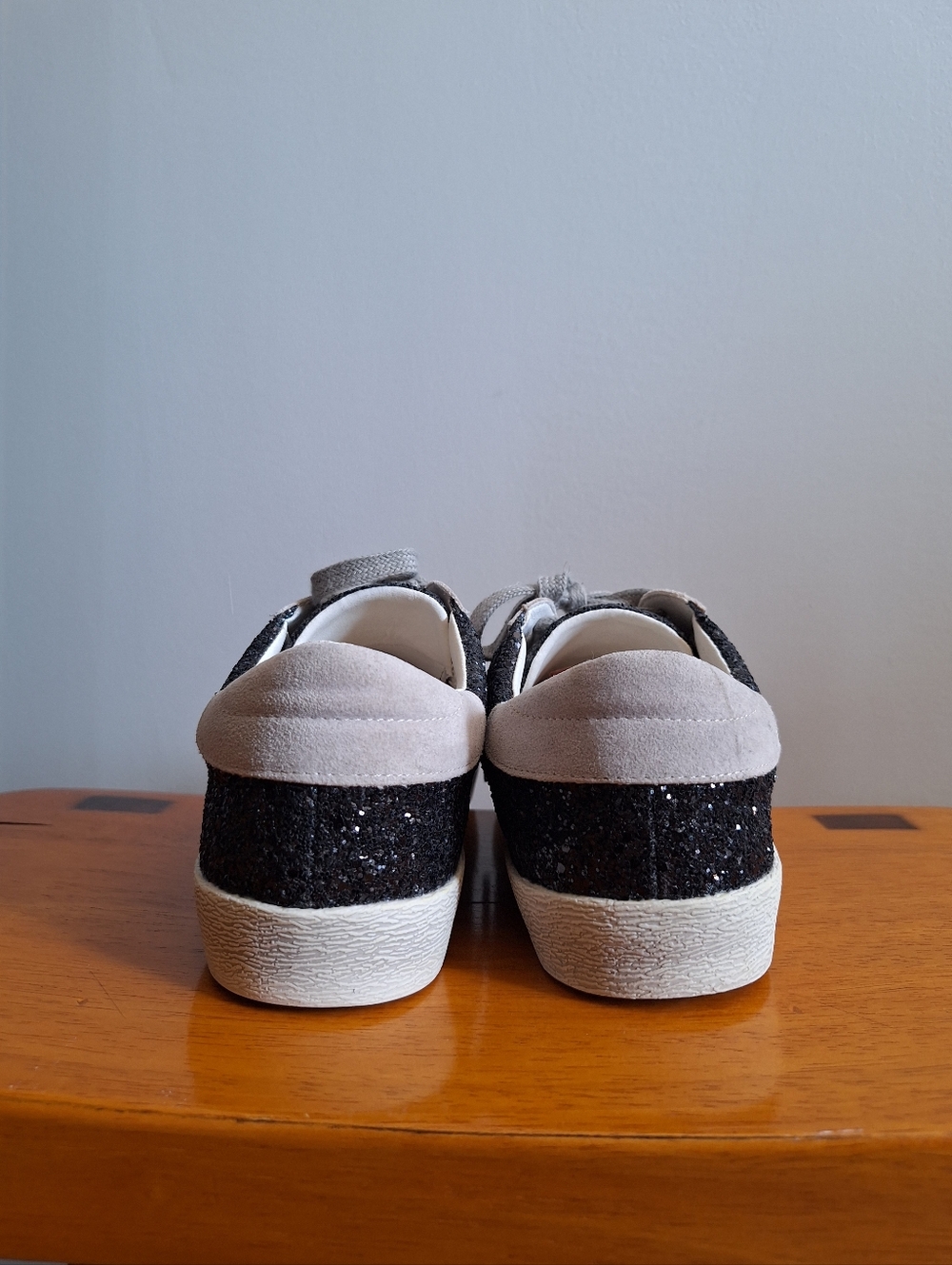 Shiny black sneakers by Mi,iM Size 8.5 - Picture 5 of 11